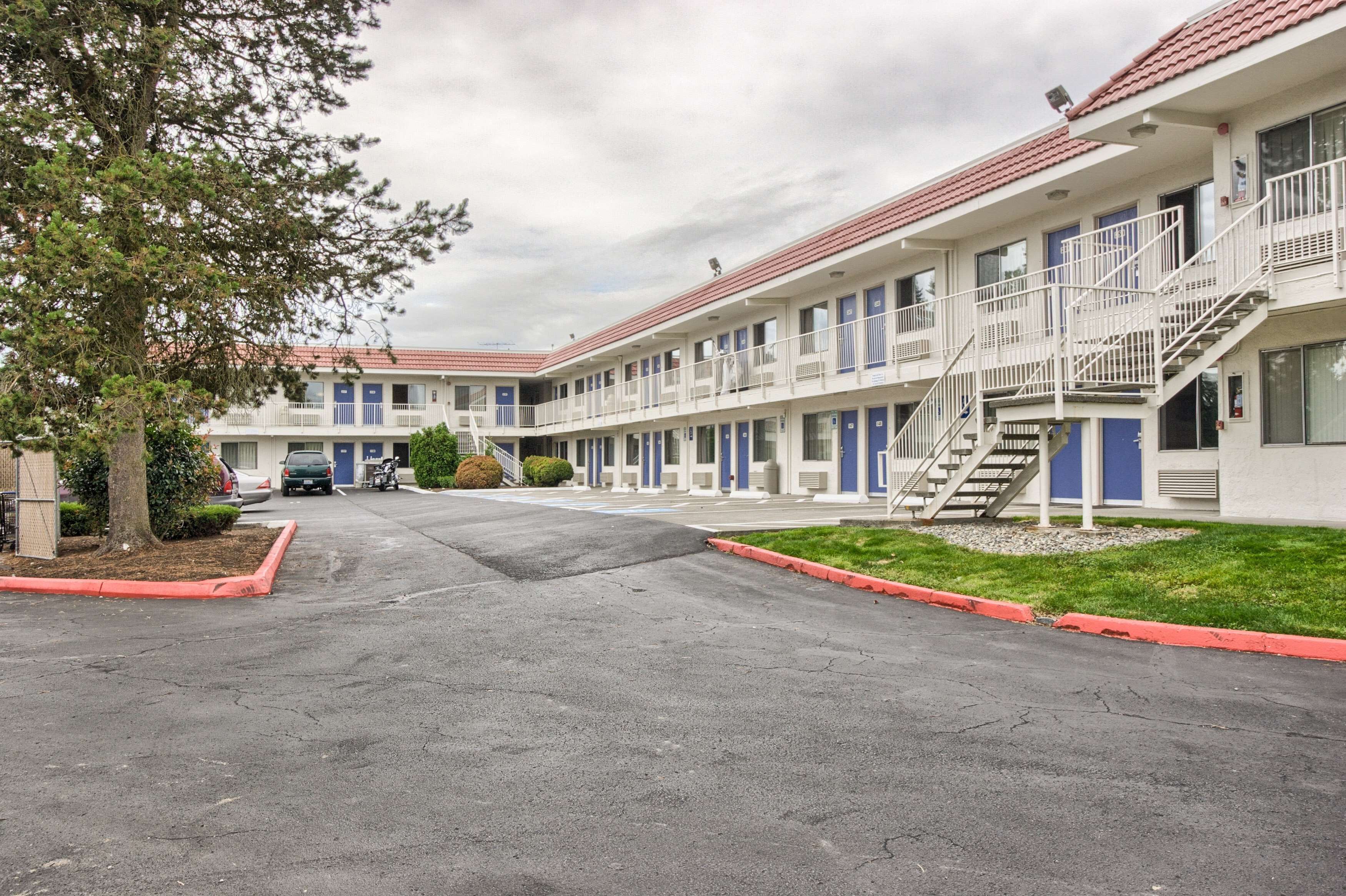 Photo - Motel 6-Everett, WA - South