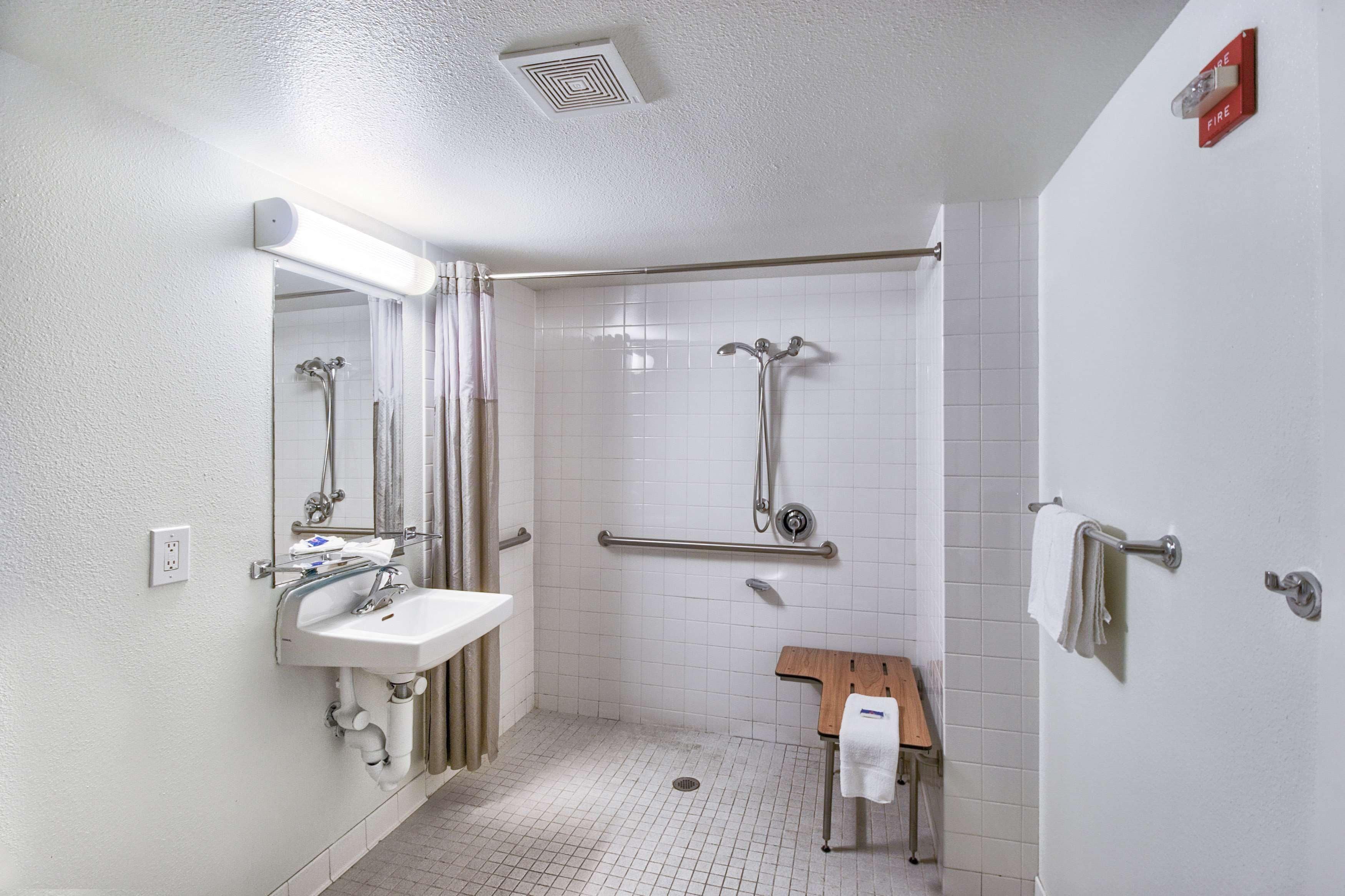 Photo - Motel 6-Everett, WA - South