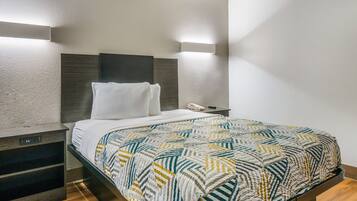 Desk, laptop workspace, free WiFi, bed sheets