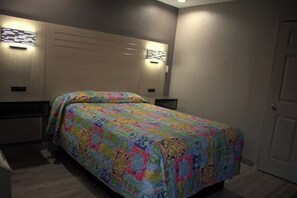 Room, 1 Double Bed, Accessible Bathtub, Non Smoking