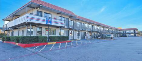 Parken ohne Service (kostenlos)