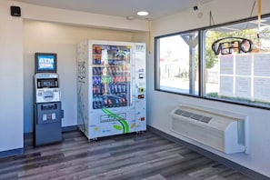 Reception - Super 7 Inn by Hotel O Dallas I 20 (Dallas)