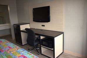 Desk, free WiFi, bed sheets