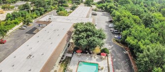 Motel 6 Huntsville, TX