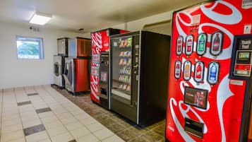 Snack bar