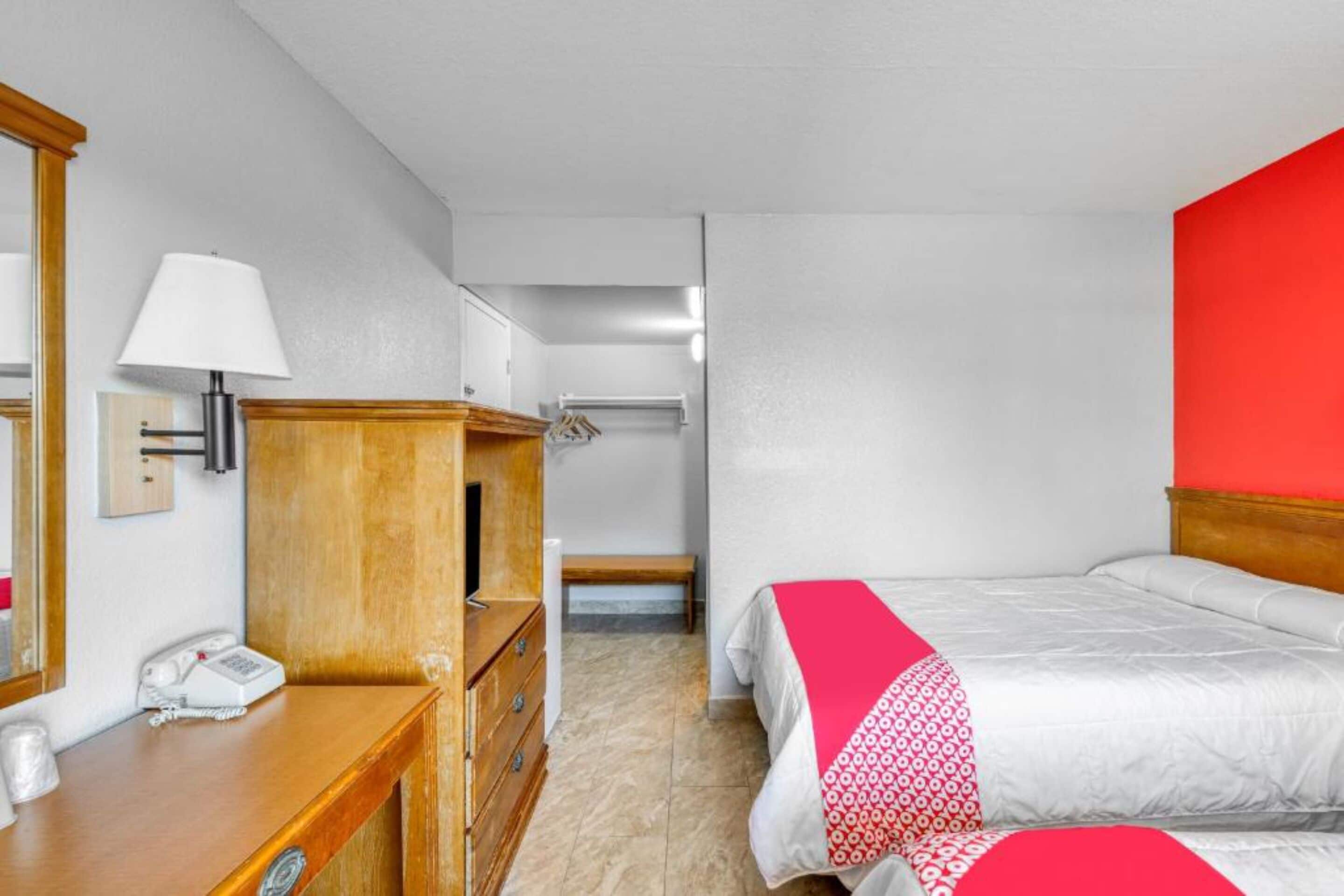 Photo - OYO Hotel Houston Southwest I-69