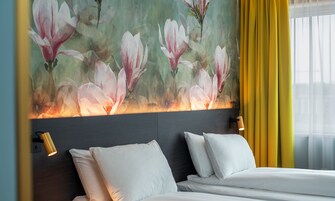 Caja de seguridad en la habitación, escritorio y cortinas blackout 