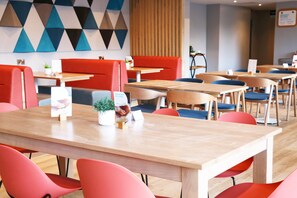 Komplett frokost er inkludert hver dag