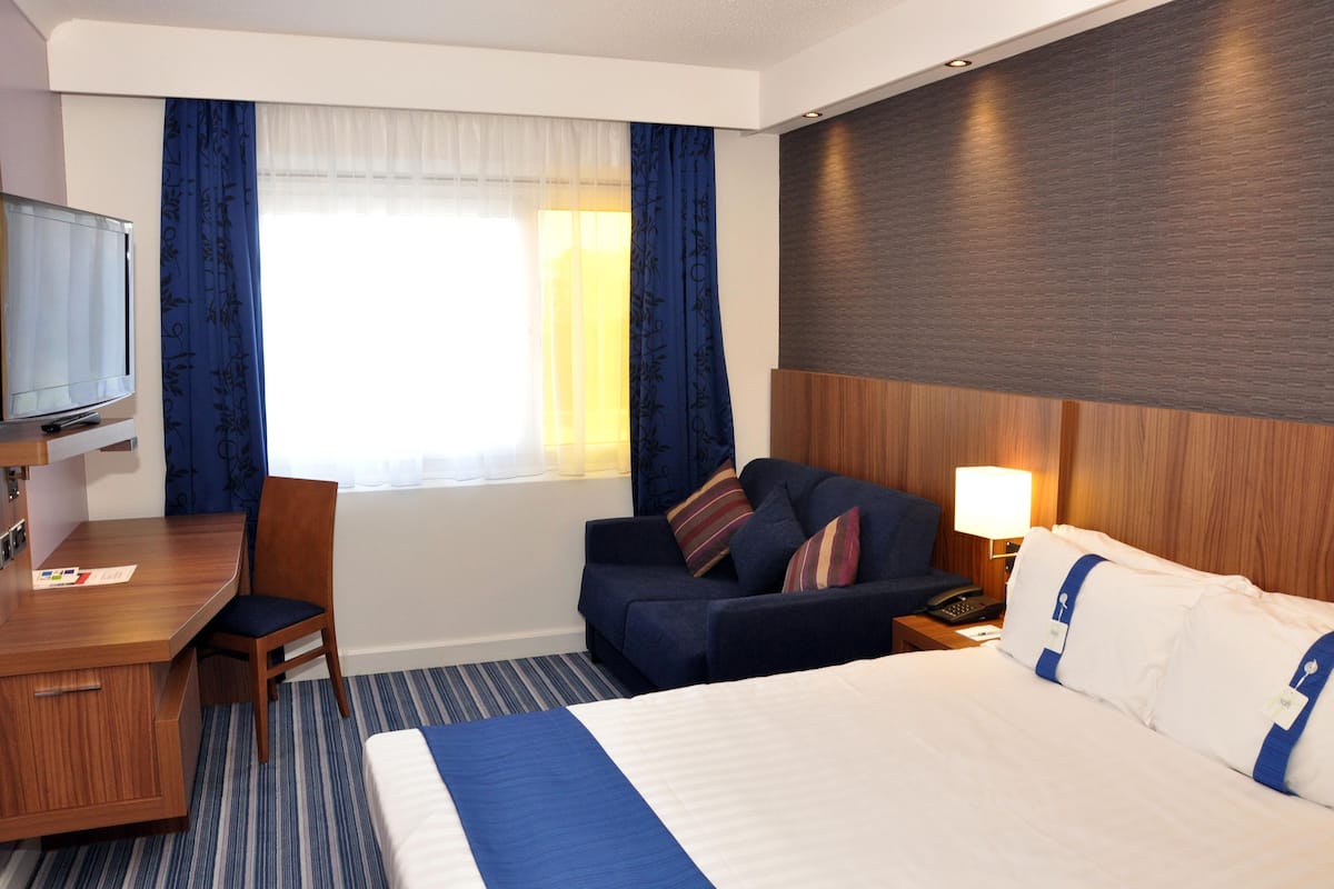 In-room safe, desk, blackout curtains, iron/ironing board