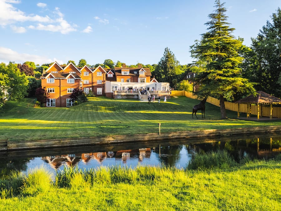 Área de parrillas y picnic