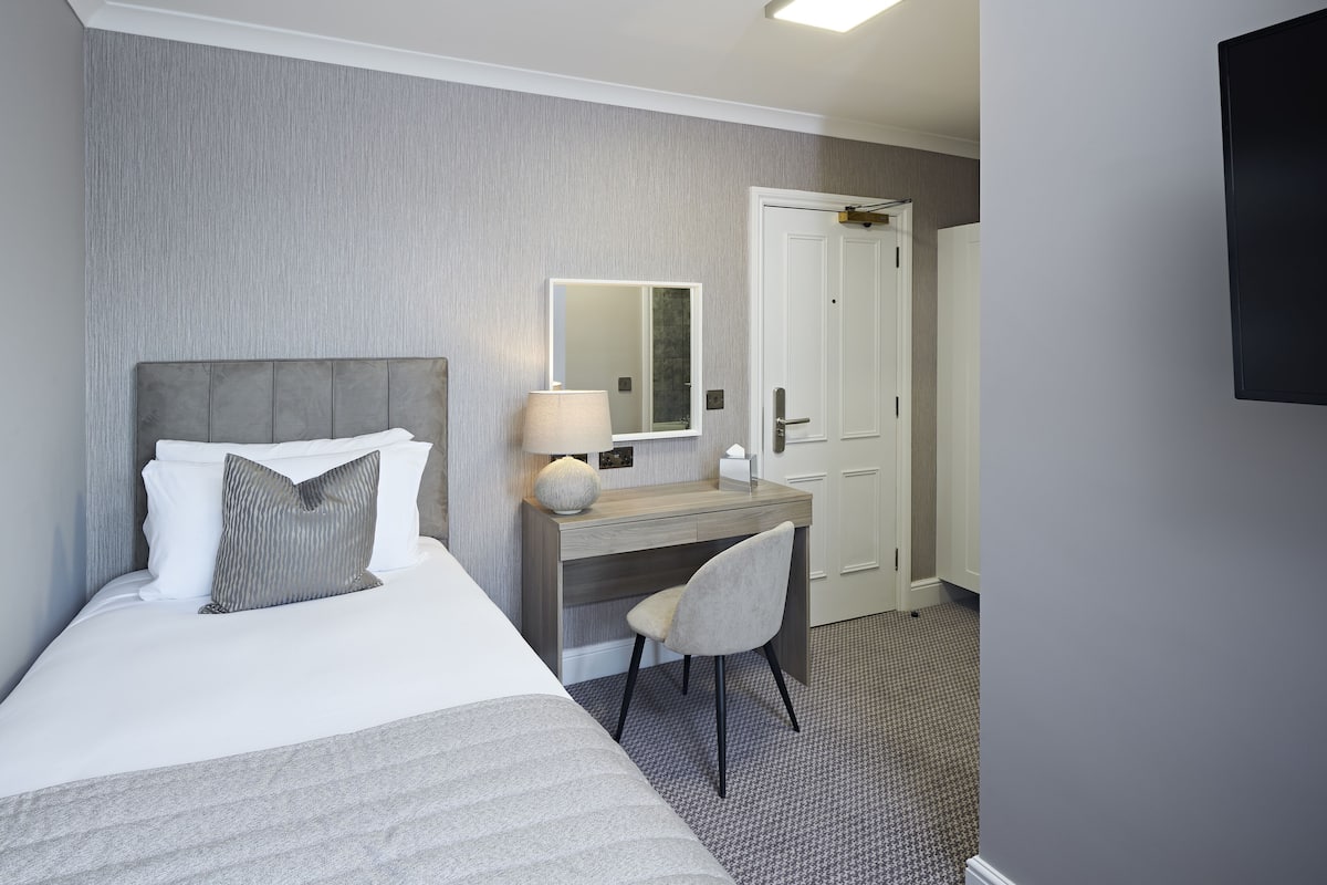 1 bedroom, premium bedding, pillow-top beds, individually decorated