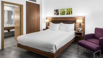 In-room safe, desk, blackout drapes, soundproofing