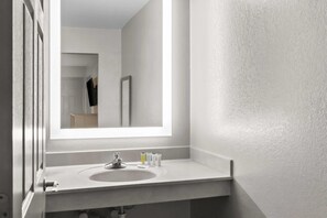 Accessible bathroom - Days Inn by Wyndham Ocean Springs (Biloxi)