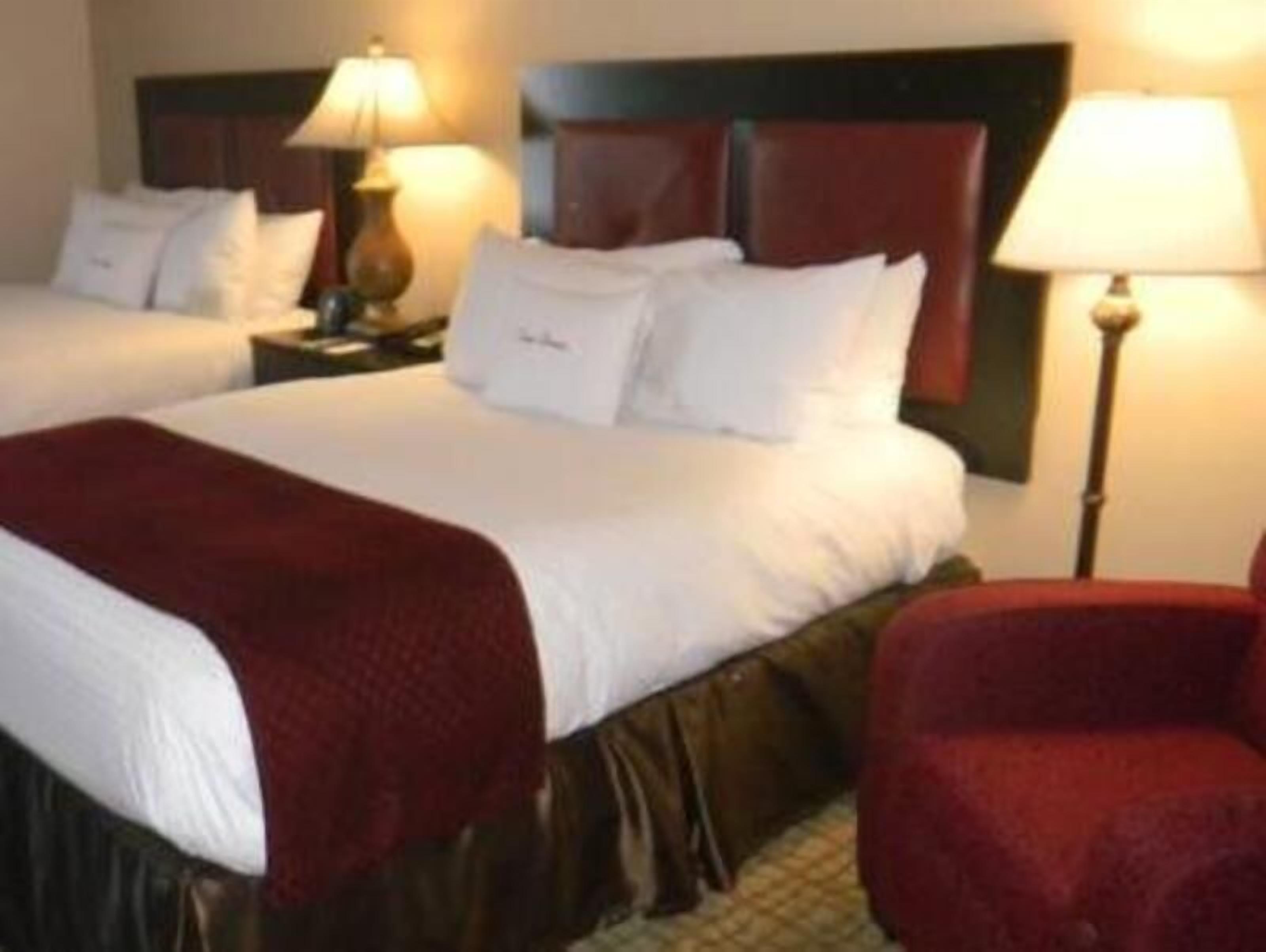 In-room safe, desk, free cribs/infant beds, free WiFi