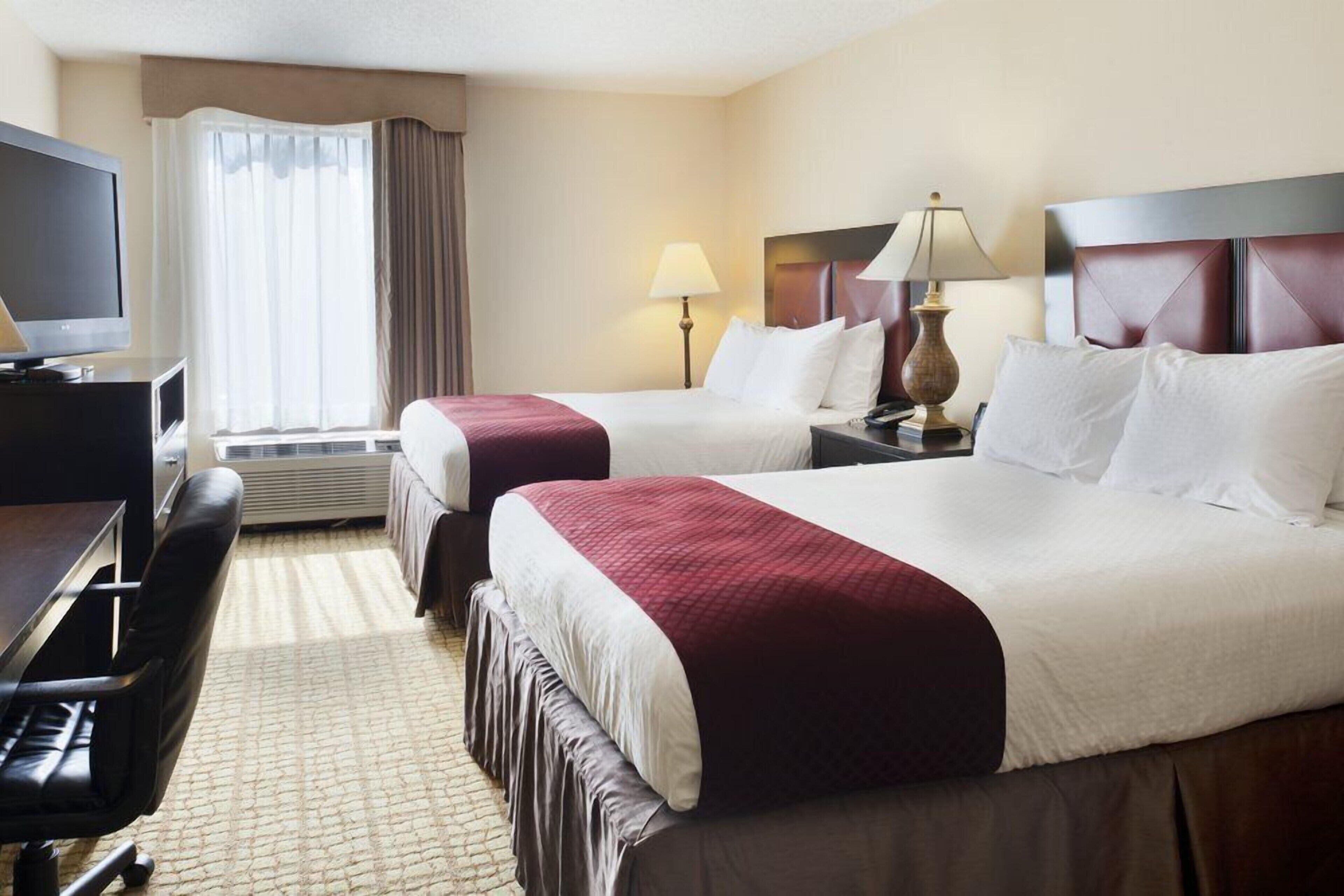 In-room safe, desk, free cots/infant beds, free WiFi