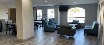 Days Inn by Wyndham Dallas Garland West