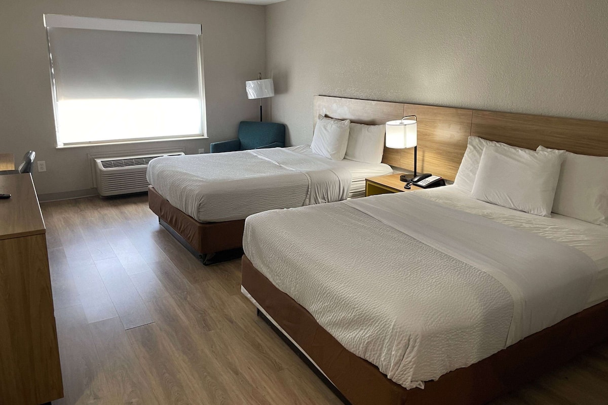In-room safe, desk, blackout curtains, iron/ironing board