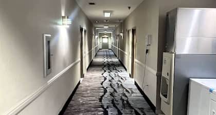Days Inn by Wyndham Denham Springs-Baton Rouge East