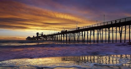 Days Inn by Wyndham Oceanside
