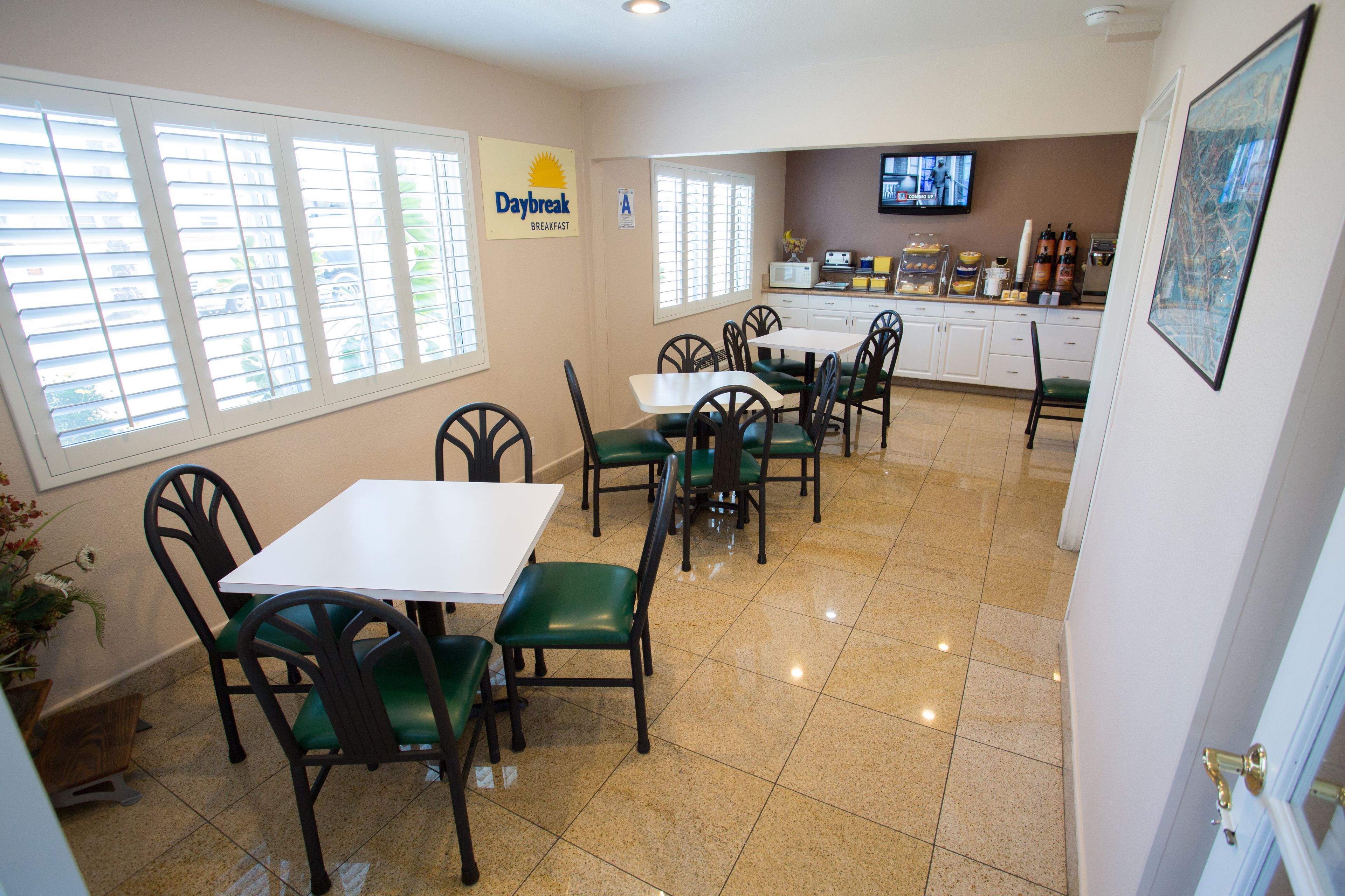 Photo - Days Inn by Wyndham Oceanside