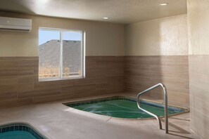 Piscine couverte