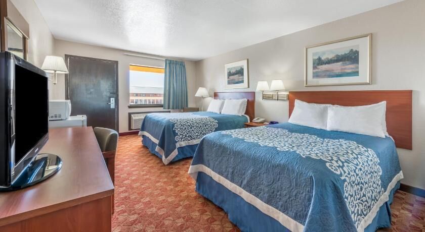 Desk, iron/ironing board, free cribs/infant beds, free WiFi