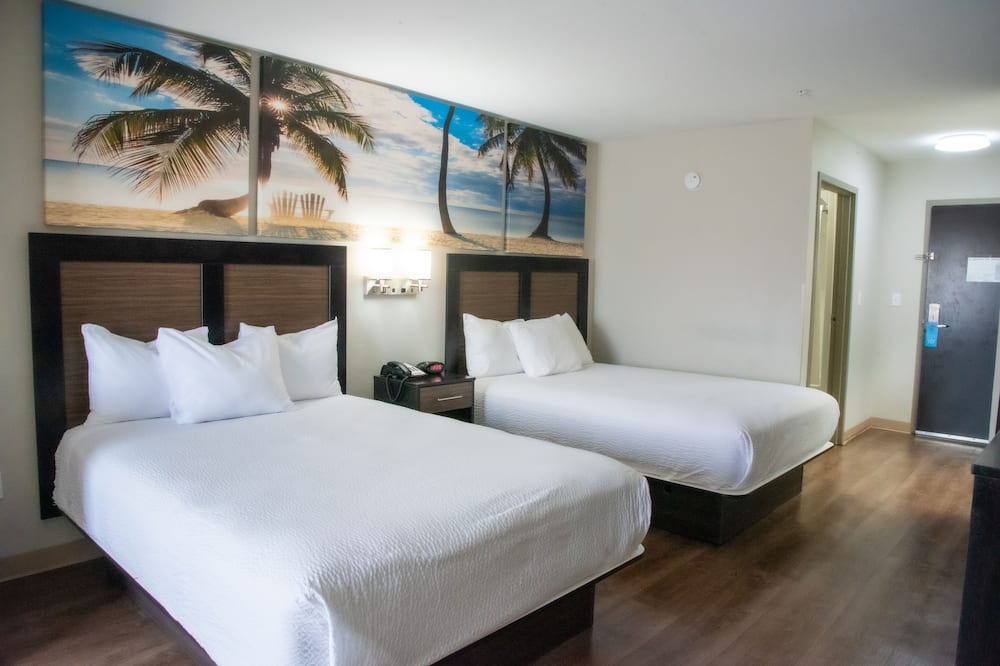 Days Inn by Wyndham Panama City/Callaway