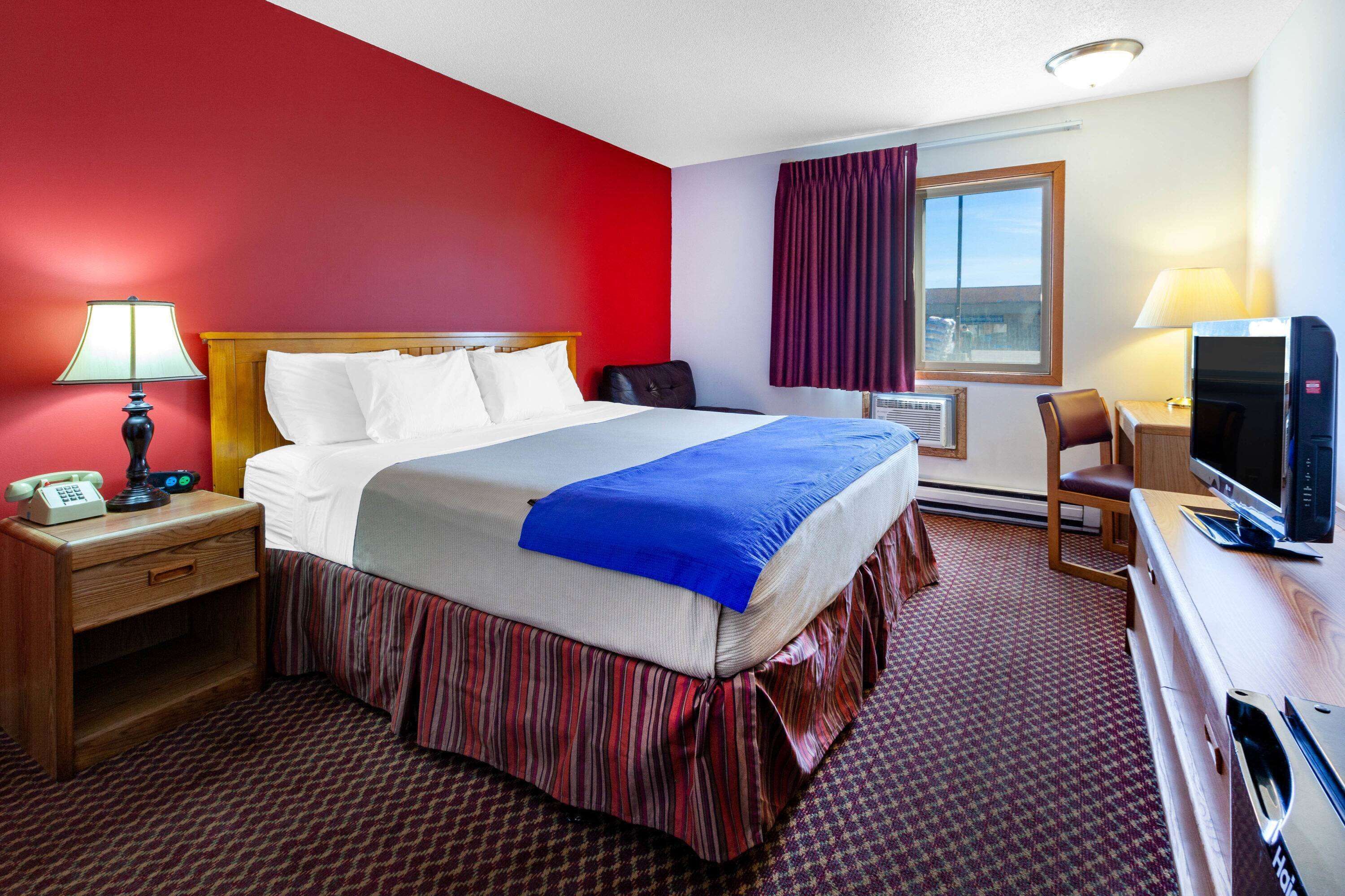 Top 5 Hotels Near Gladstone, Michigan Trip101