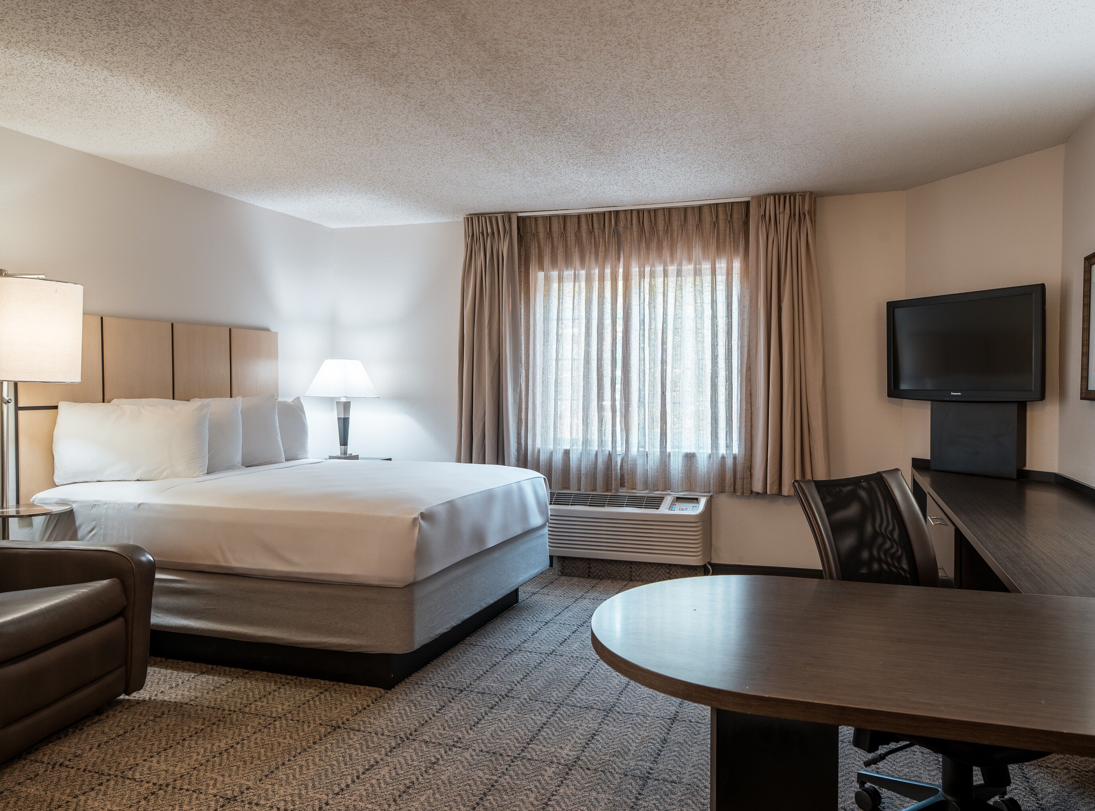 Individually decorated, individually furnished, desk, laptop workspace