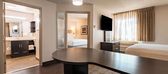Sonesta Simply Suites Fort Worth