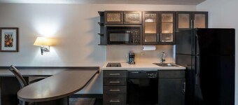 Sonesta Simply Suites Fort Worth