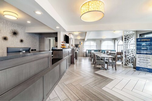 Best Western Los Alamitos Inn & Suites