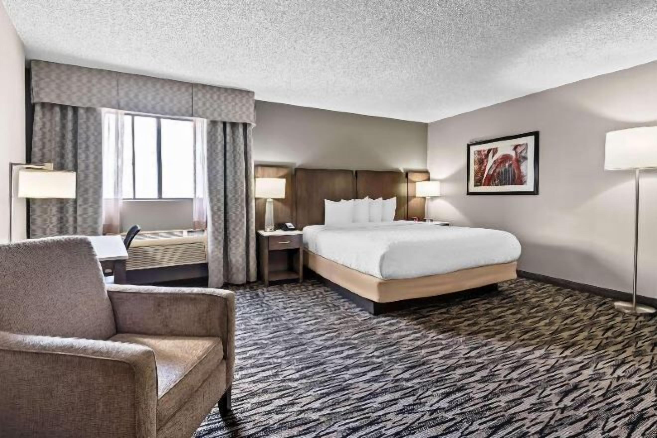 In-room safe, desk, iron/ironing board, free cots/infant beds