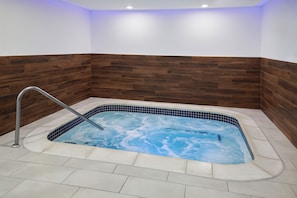 Bain à remous intérieur