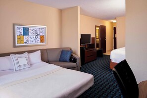 Desk, iron/ironing board, free WiFi - Fairfield by Marriott Kalamazoo West (Kalamazoo)