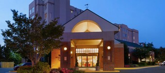 Homewood Suites by Hilton Falls Church - I-495 at Rt. 50