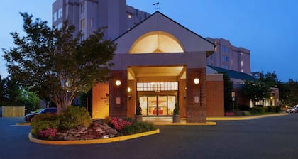 Homewood Suites by Hilton Falls Church - I-495 at Rt. 50