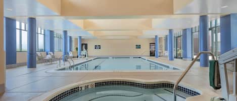Indoor pool, sun loungers