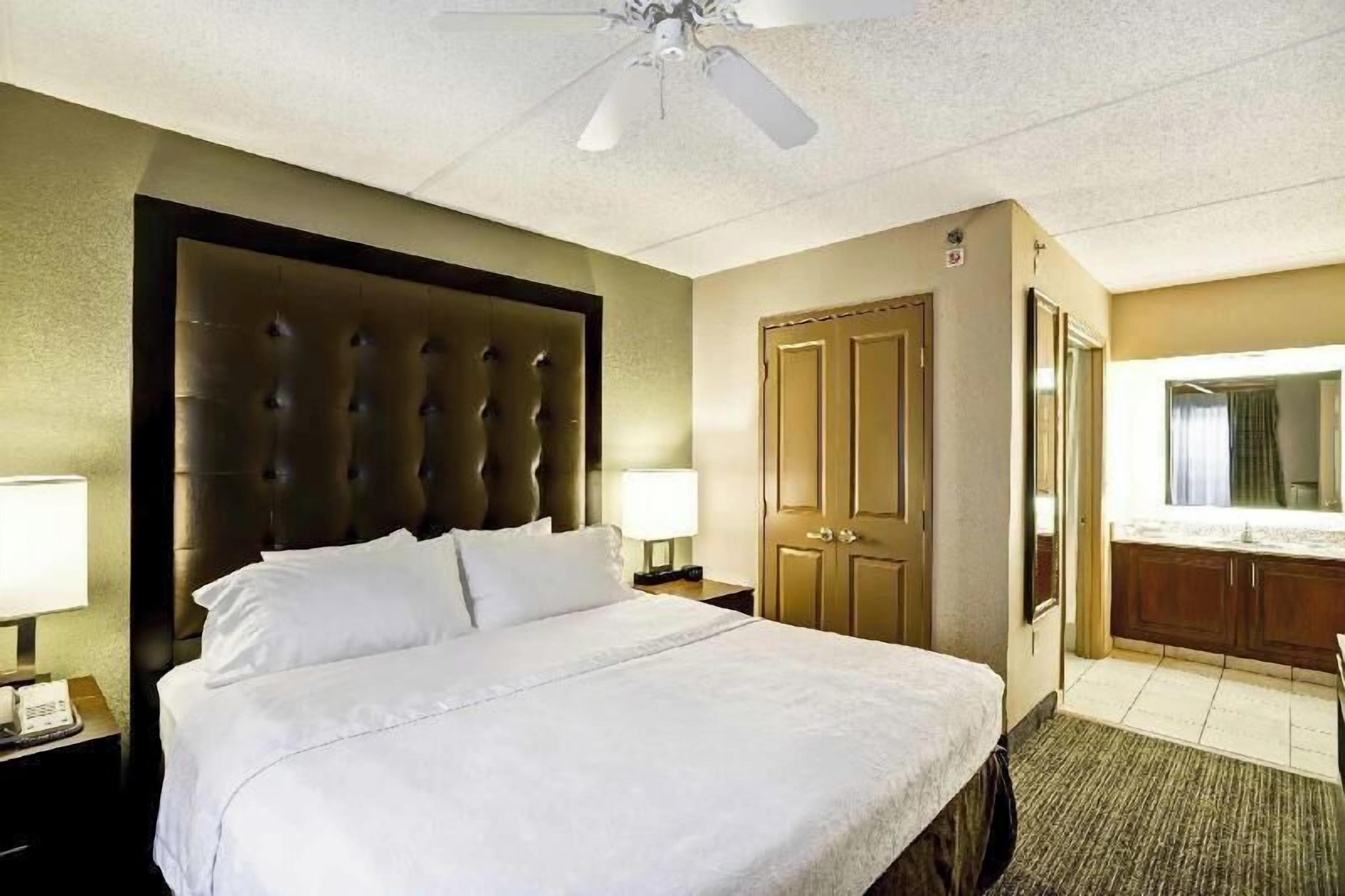 1 chambre, literie de qualité supérieure, couette en duvet d'oie