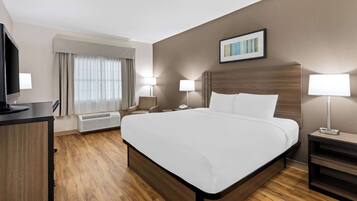 Habitación, 1 cama King size, con acceso para personas discapacitadas, para no fumadores | Caja de seguridad en la habitación y escritorio