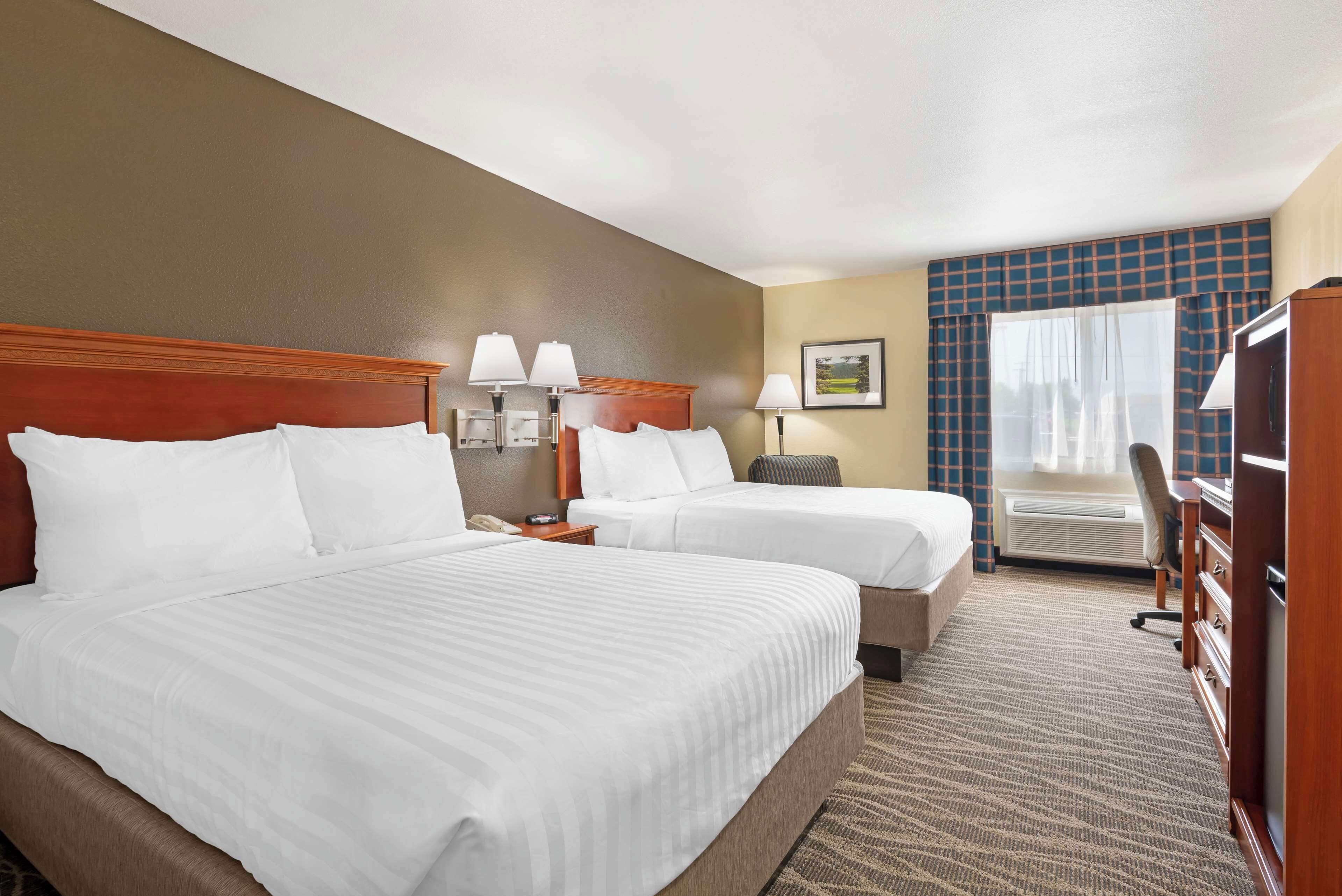 desk, blackout curtains, iron/ironing board, free wifi