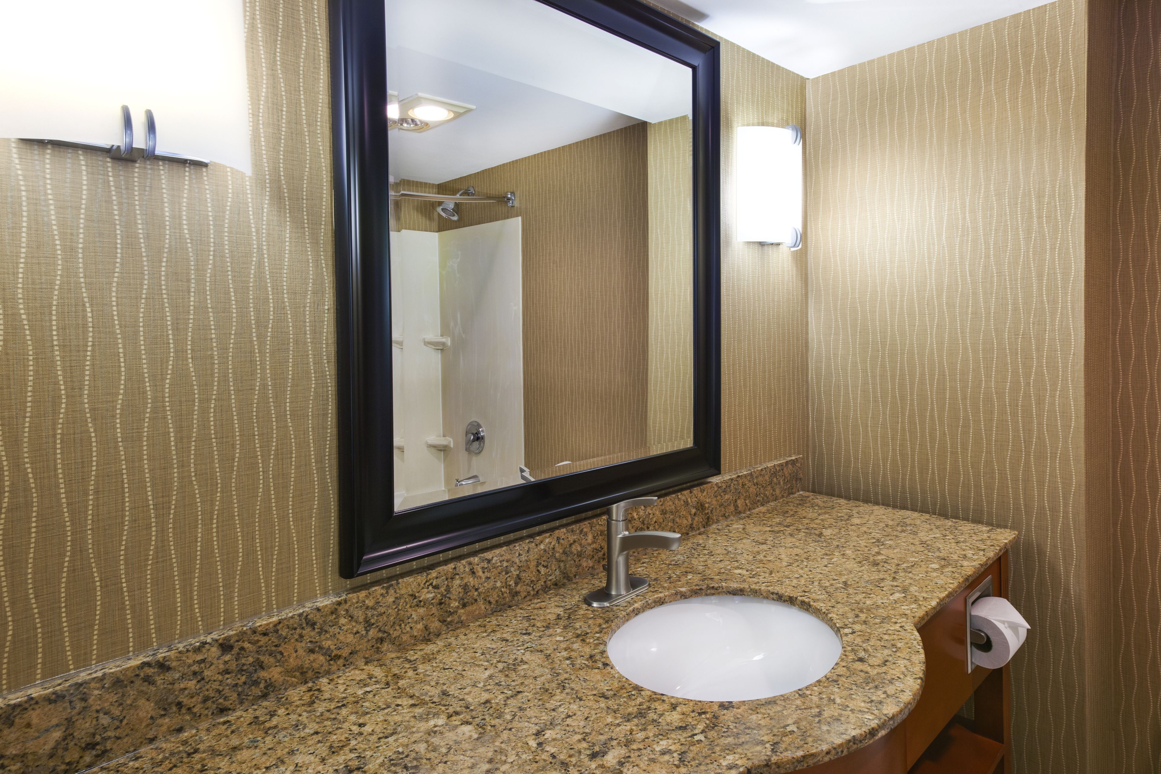 Photo - Holiday Inn & Suites Bolingbrook by IHG