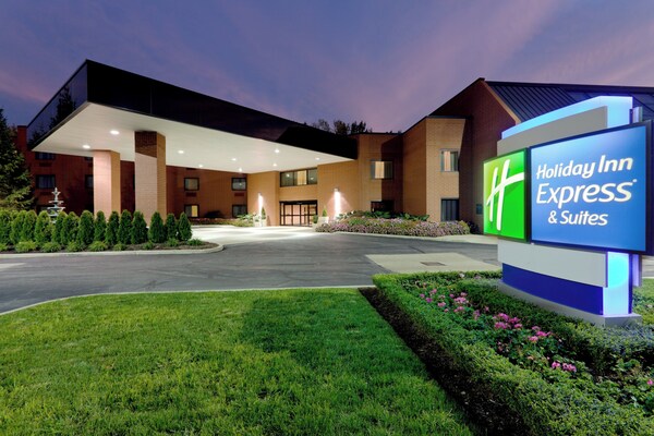 Holiday Inn Express Mentor Banquet Center By Ihg - Concord, OH