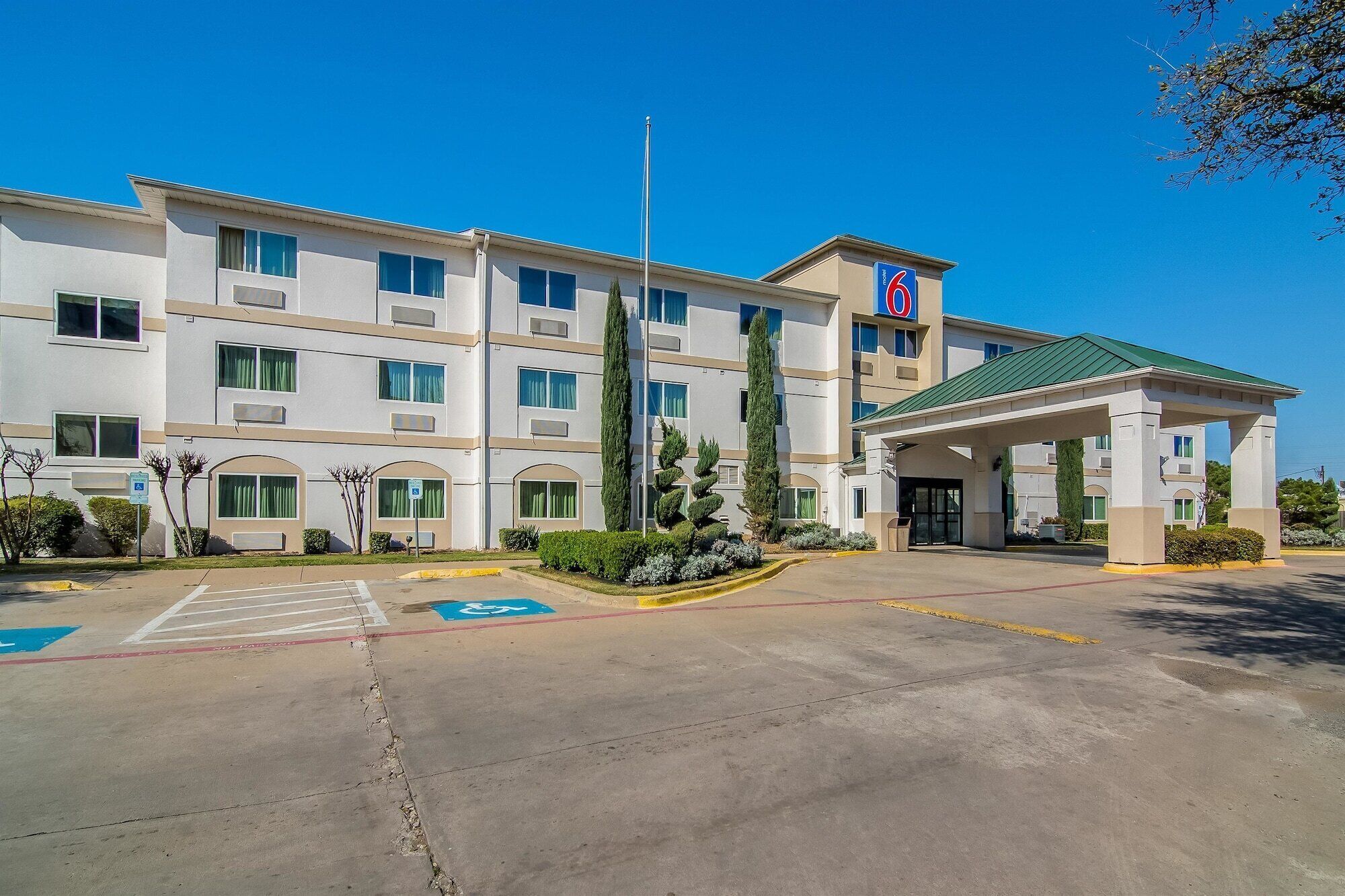 Foto - Motel 6 Dallas, TX - North - Richardson