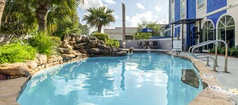 Comfort Inn & Suites Houston FM1960 - Champions