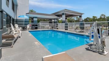 Seasonal outdoor pool