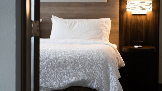 Standard Room, 1 King Bed with Sofa bed | Executive lounge - Holiday Inn Express & Suites Hiawassee by IHG (Hiawassee)