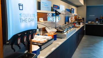 Free daily continental breakfast