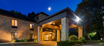 Best Western Plaza Hotel Saugatuck