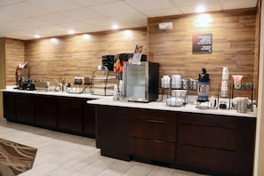 Free daily continental breakfast